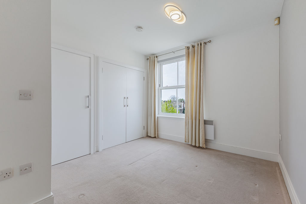 Ivy Gate- click for photo gallery